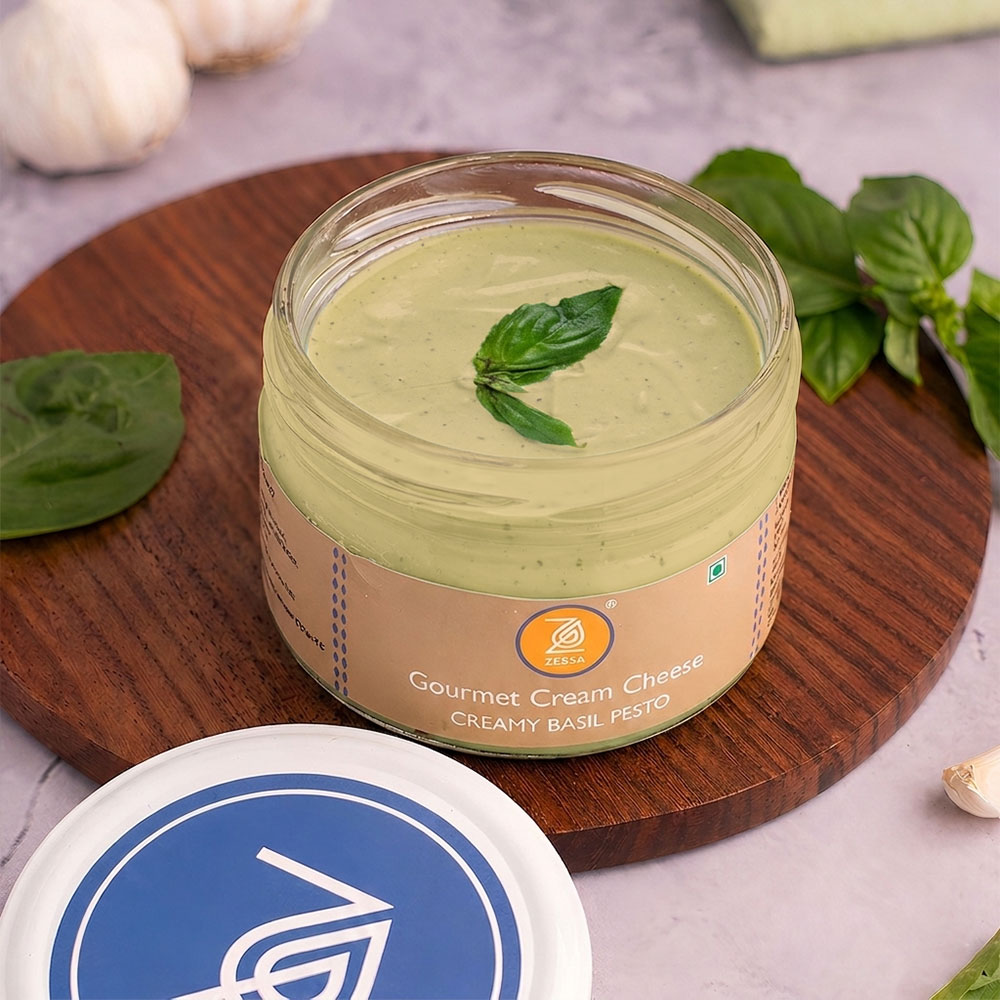 Creamy-Basil-Pesto-Texture-Hero-Image Creamy-Basil-Pesto-Texture-Hero-Image