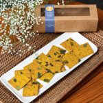 Grain Free Crackers – Water Chestnut & Moringa Crispy grain-free crackers made with water chestnut and moringa – a healthy and flavorful snack